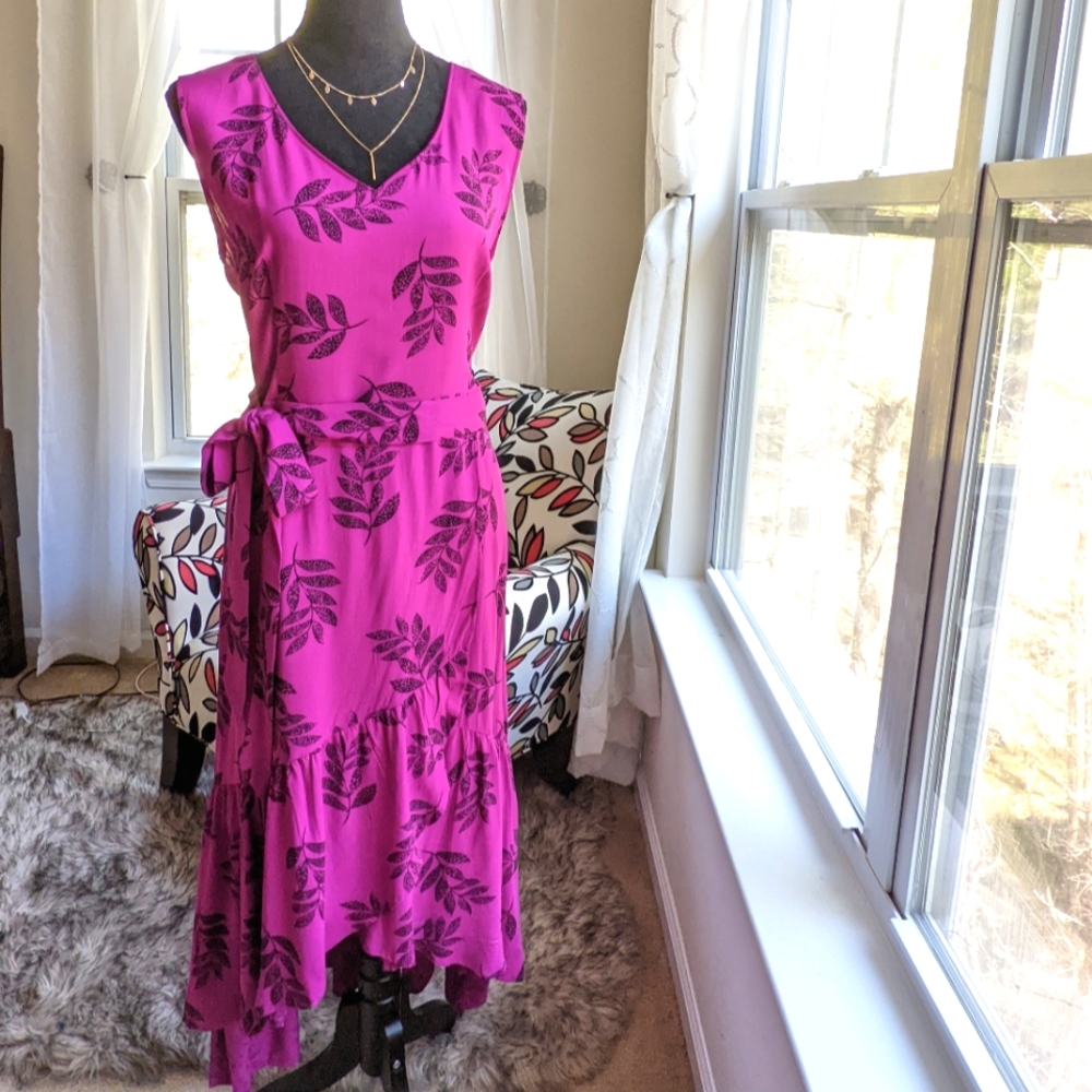 🔴SOLD🔴Women Casual Ruffled Silk Midi Dress Leaf Print  SIZE PXL